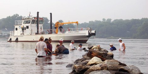 South River Oyster Planting in Maryland Courtesy of Chesapeake Bay Foundation